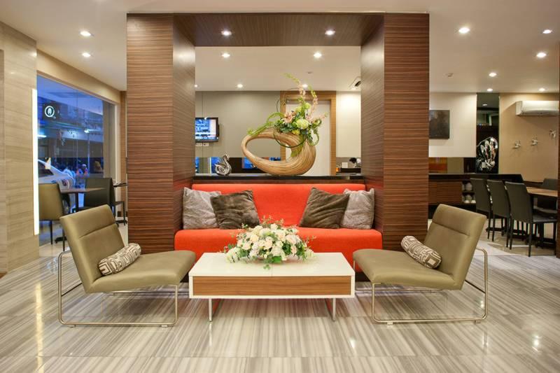 Arawana Express Phromphong Hotel Bangkok Bagian luar foto