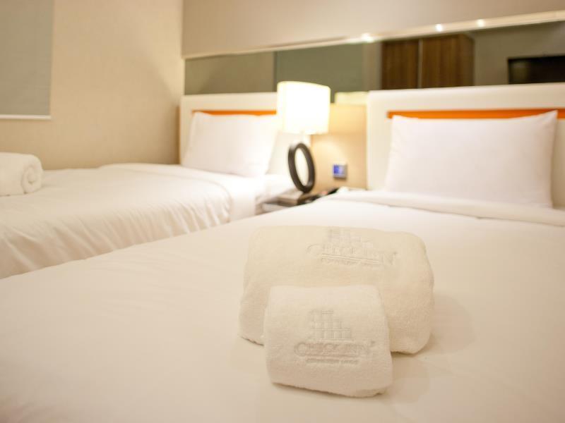 Arawana Express Phromphong Hotel Bangkok Bagian luar foto